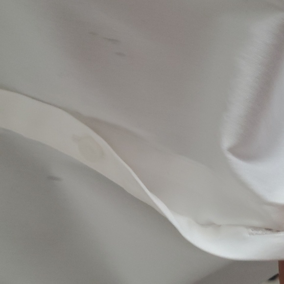 NWT EXPRESS Off The Shoulder White Faux Button Up Shirt Women M - Picture 5 of 6